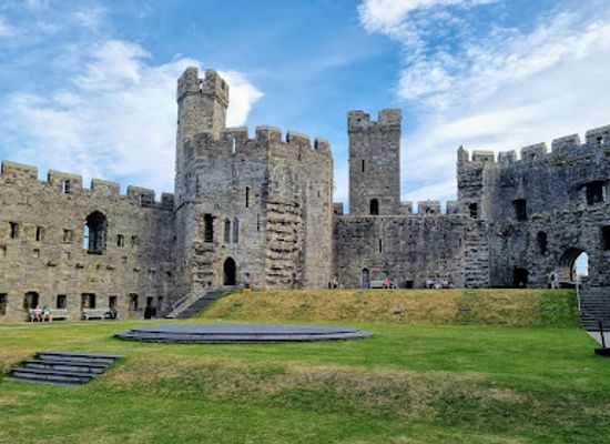 united-kingdom/gwent/attraction/caernarfon-castle-2