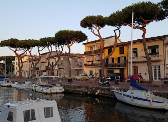italy/versilia/landmark/lucifero-restaurant-cocktail-viareggio-veranda-pesce-fresco-e-crudite-aperitivi-versilia