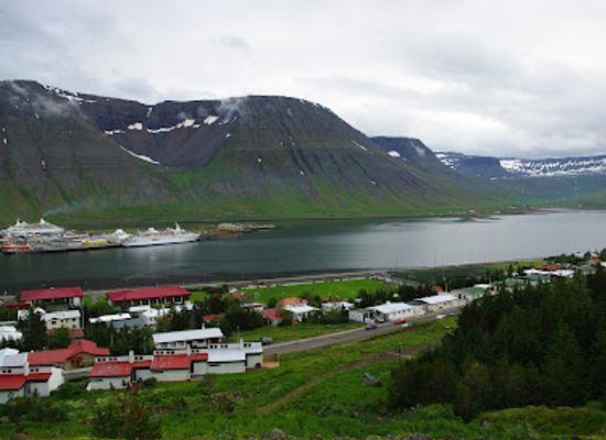 iceland/isafjordur/landmark/isafjorour-guide