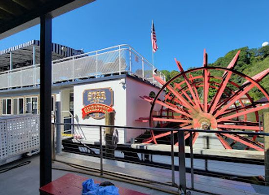 michigan/saugatuck/landmark/star-of-saugatuck-boat-cruises