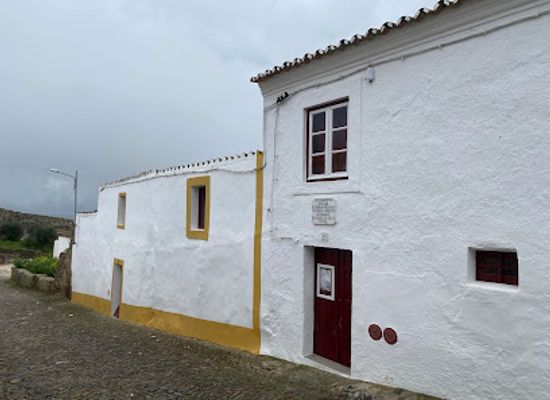portugal/evora/landmark/casa-da-convencao