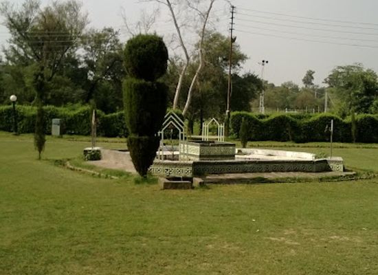 pakistan/rawalpindi/landmark/snake-house