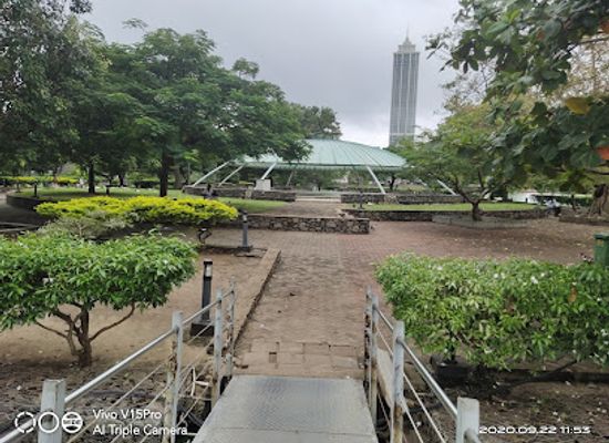sri-lanka/colombo/fort/landmark/gangaramaya-park