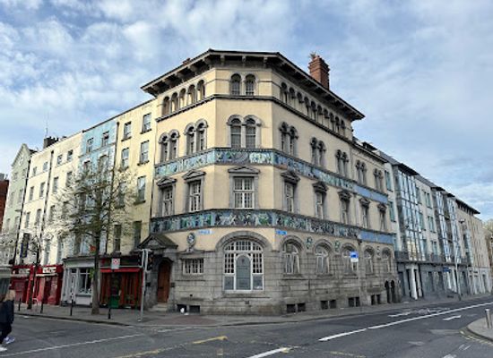 ireland/dublin/temple-bar/landmark/sunlight-chambers