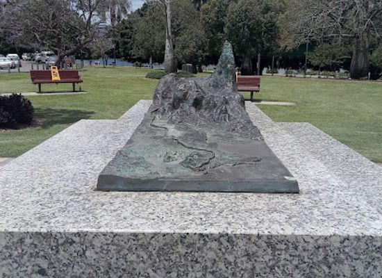 australia/brisbane/new-farm/landmark/sandakan-memorial