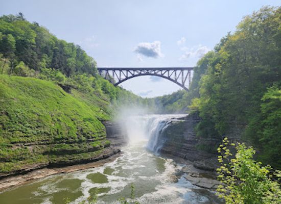 new-york/letchworth-state-park/landmark/letchworth-state-park-upper-falls
