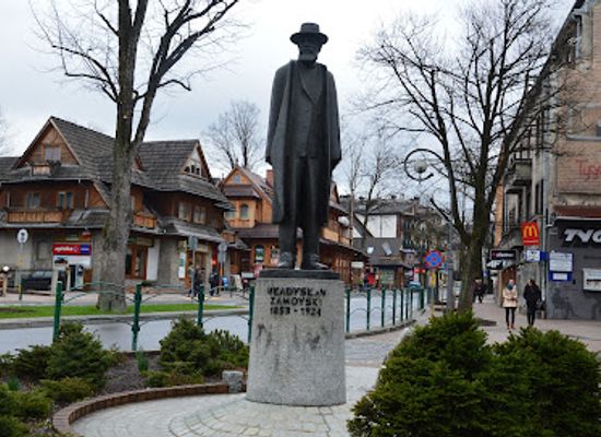 poland/zakopane/landmark/pomnik-hrabiego-wladyslawa-zamoyskiego