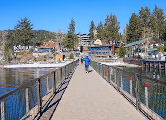 california/tahoe-city/landmark/tahoe-city-chocolates