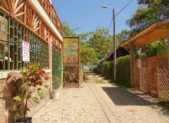 ecuador/santa-elena-region/landmark/hostal-casa-taisha