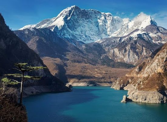 montenegro/durmitor-national-park/landmark/summit-tourist-agency-durmitor