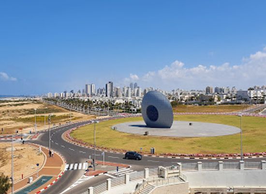 israel/ashdod/landmark/the-eye-of-the-sun-by-motti-mizrachi