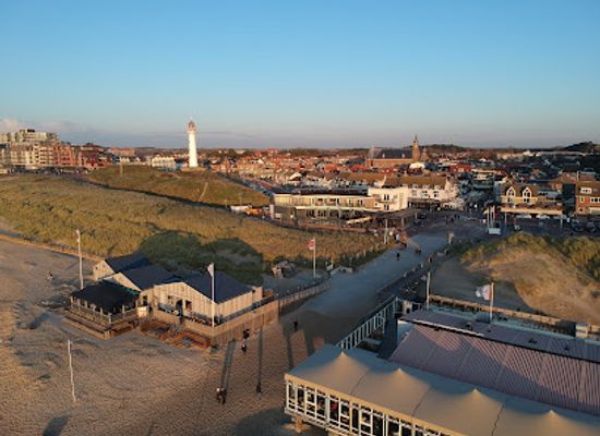 netherlands/egmond-aan-zee/landmark/webcam-pompplein