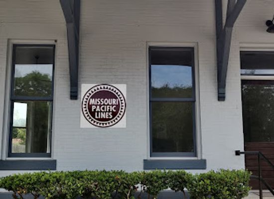 texas/gulf-coast/landmark/mopac-train-depot
