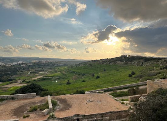 malta/mellieha/landmark/fort-campbell