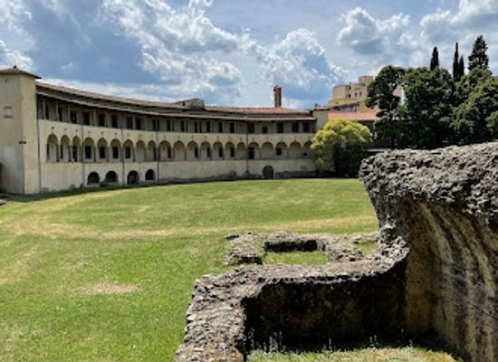 italy/arezzo/landmark/roman-amphitheatre-of-arezzo