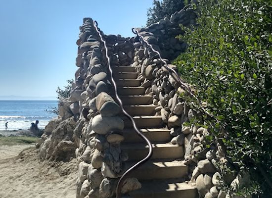 california/santa-barbara/landmark/arroyo-burro-beach-county-park