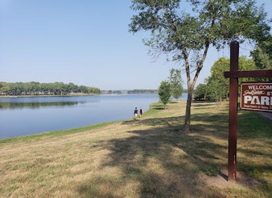 south-dakota/yankton-area/landmark/chief-white-crane-state-recreation-area