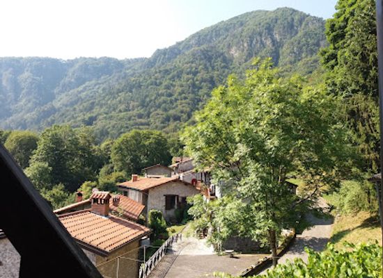 italy/friuli-venezia-giulia/landmark/borgo-fruinz