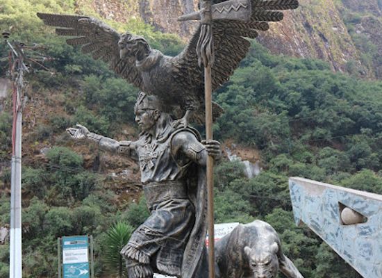 peru/apurimac/landmark/statue-of-pachacutec-condor-puma-anaconda
