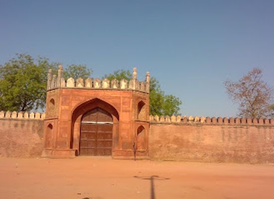 india/agra/landmark/great-idgah
