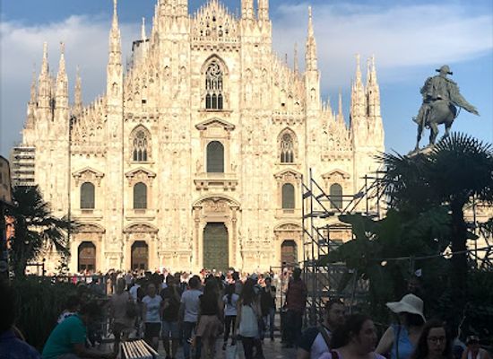 italy/milan/landmark/santuario-di-san-bernardino-alle-ossa