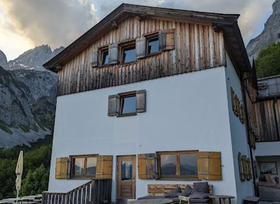 austria/kaisergebirge/landmark/gaudeamushutte-kaiser-mountains