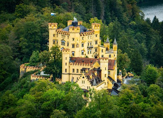 germany/spessart/landmark/hohenschwangau-castle