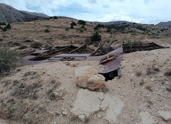 armenia/areni-wine-region/landmark/mozrov-karandzav