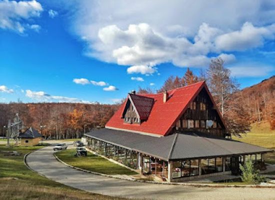 montenegro/niksic-field/landmark/vucje-tourist-center