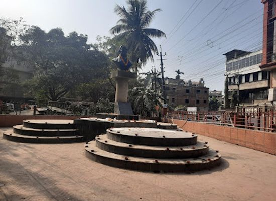 india/guwahati/landmark/lokpriya-rupnath-brahma-statue