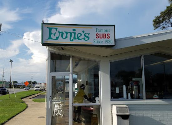 north-carolina/greenville/landmark/ernie-s-famous-subs