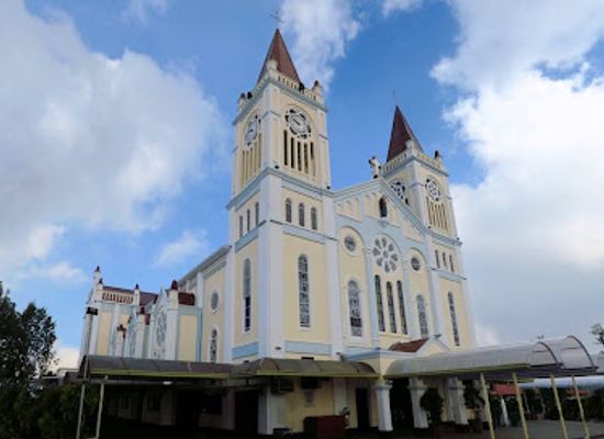 philippines/baguio/session-road/landmark/baguio-cathedral-of-our-lady-of-the-atonement
