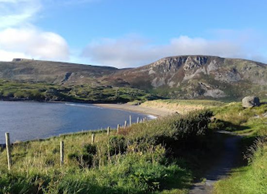 ireland/slieve-league/landmark/glencolumbkille-folk-village