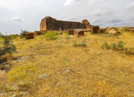 armenia/aragatsotn/landmark/yereruyk-surb-karapet-temple