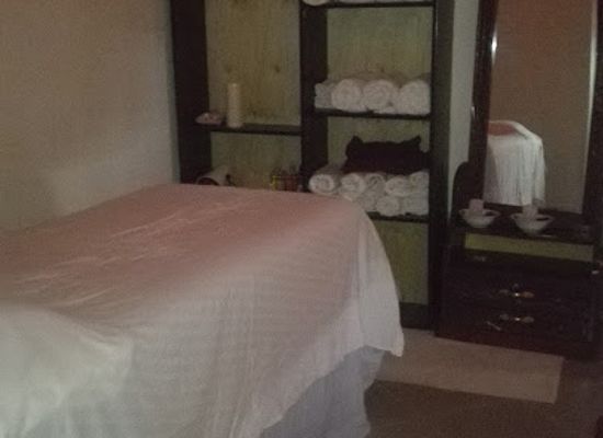 uganda/mbale/landmark/healing-hands-massage-clinic