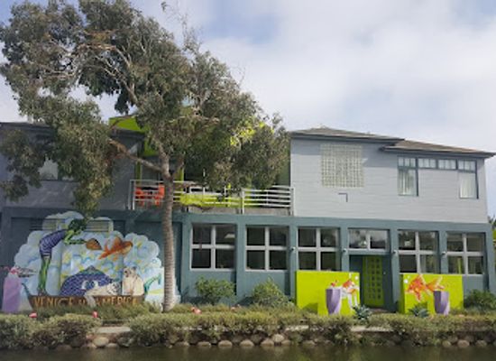 california/central-coast/landmark/venice-canals
