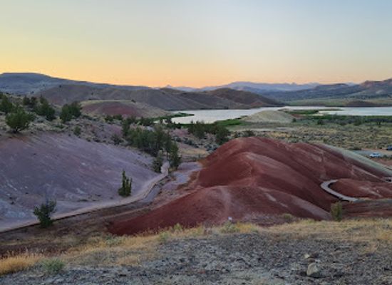 oregon/wasco-county/landmark/painted-cove-trail