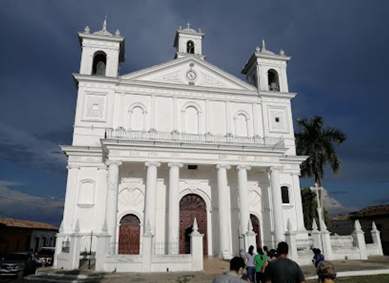 el-salvador/suchitoto/landmark/peace-arts-center