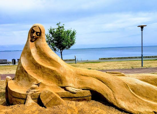 lithuania/lithuanian-seaside/landmark/hill-of-witches