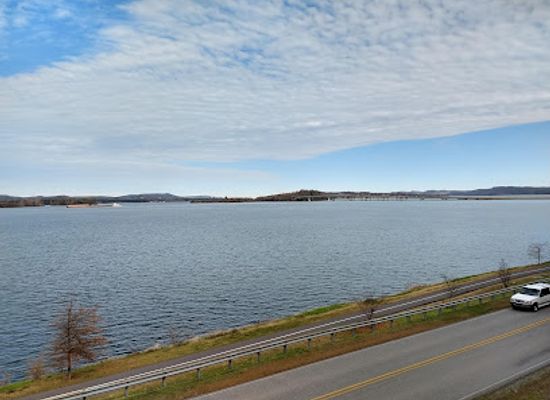 alabama/lake-guntersville/landmark/errol-allan-park