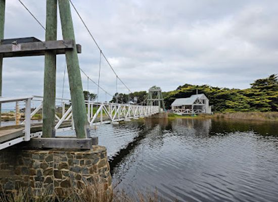 australia/western-district/landmark/great-ocean-road-story