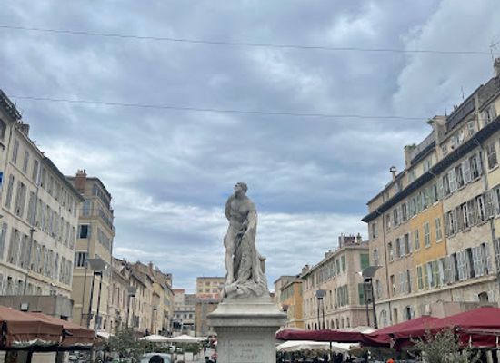 france/marseille/landmark/statue-of-milon-de-crotone
