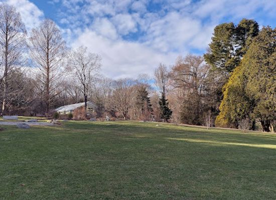 connecticut/stamford/landmark/bartlett-arboretum-gardens