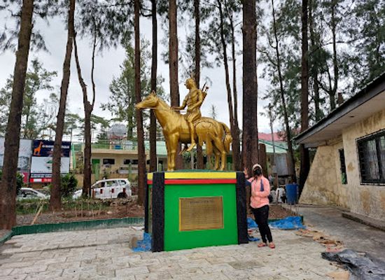 philippines/baguio/wright-park/landmark/baguio-apaches-garden-at-wright-park