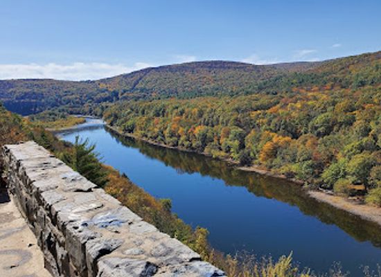 pennsylvania/upper-delaware-valley/landmark/upper-delaware-scenic-byway