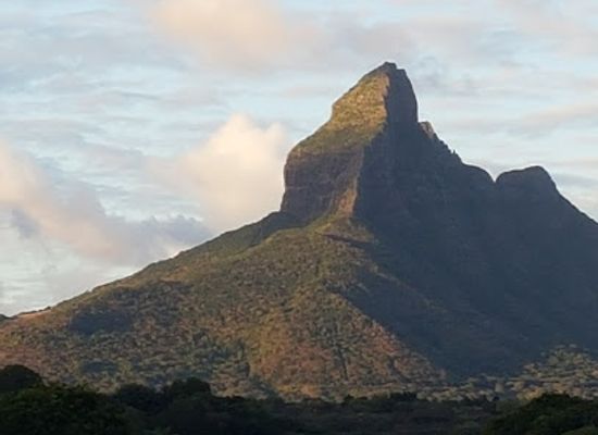 mauritius/tamarin/landmark/tamarin-bay-surfschool-mauritius
