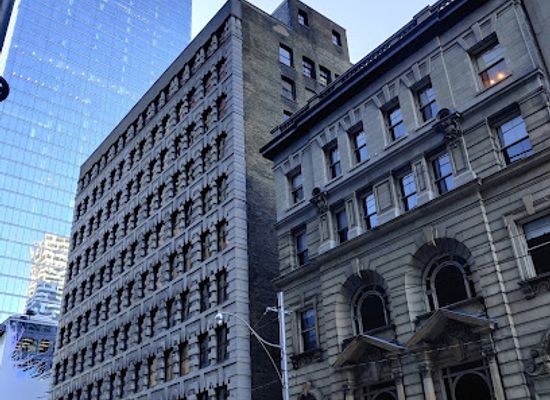 canada/greater-toronto-area/landmark/birkbeck-building-national-historic-site-of-canada