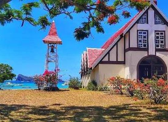 mauritius/poste-de-flacq/landmark/cap-malheureux
