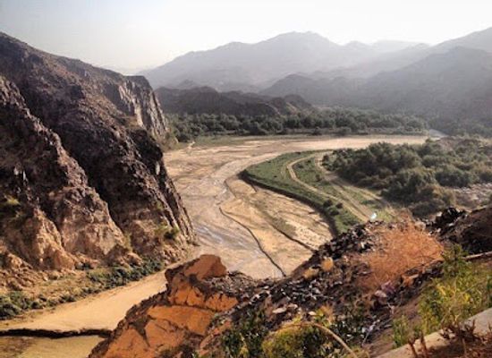saudi-arabia/najran/landmark/najran-valley-dam