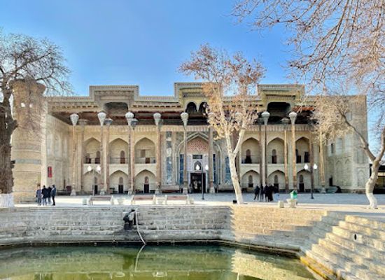 uzbekistan/bukhara-region/landmark/bolo-hauz-mosque